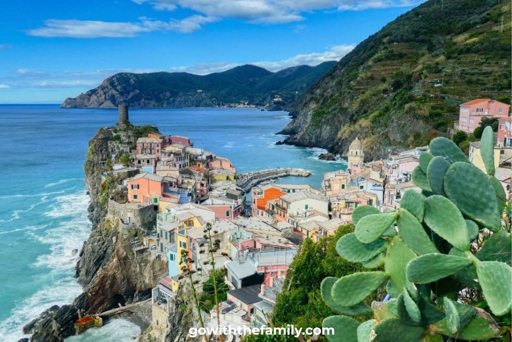 tuscany-coast-family-beaches-italy-1200x800 | Go With The Family Scenic Tuscany coast in Italy with beach and coastal town views for families