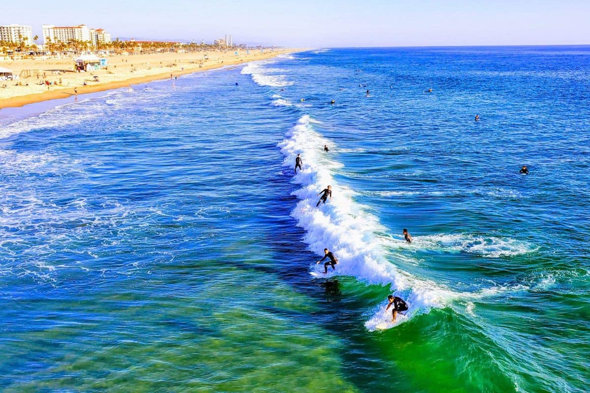Huntington Beach California Surf City Family Beach | Go With The Family Huntington Beach California surf culture family-friendly beach with pier