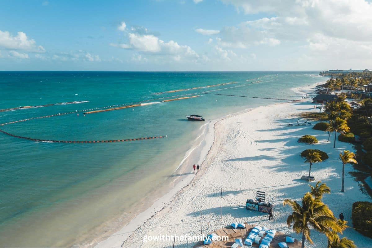 playa-del-carmen-family-beach-1200x800 | Go With The Family Family-friendly beach in Playa del Carmen with turquoise Caribbean water