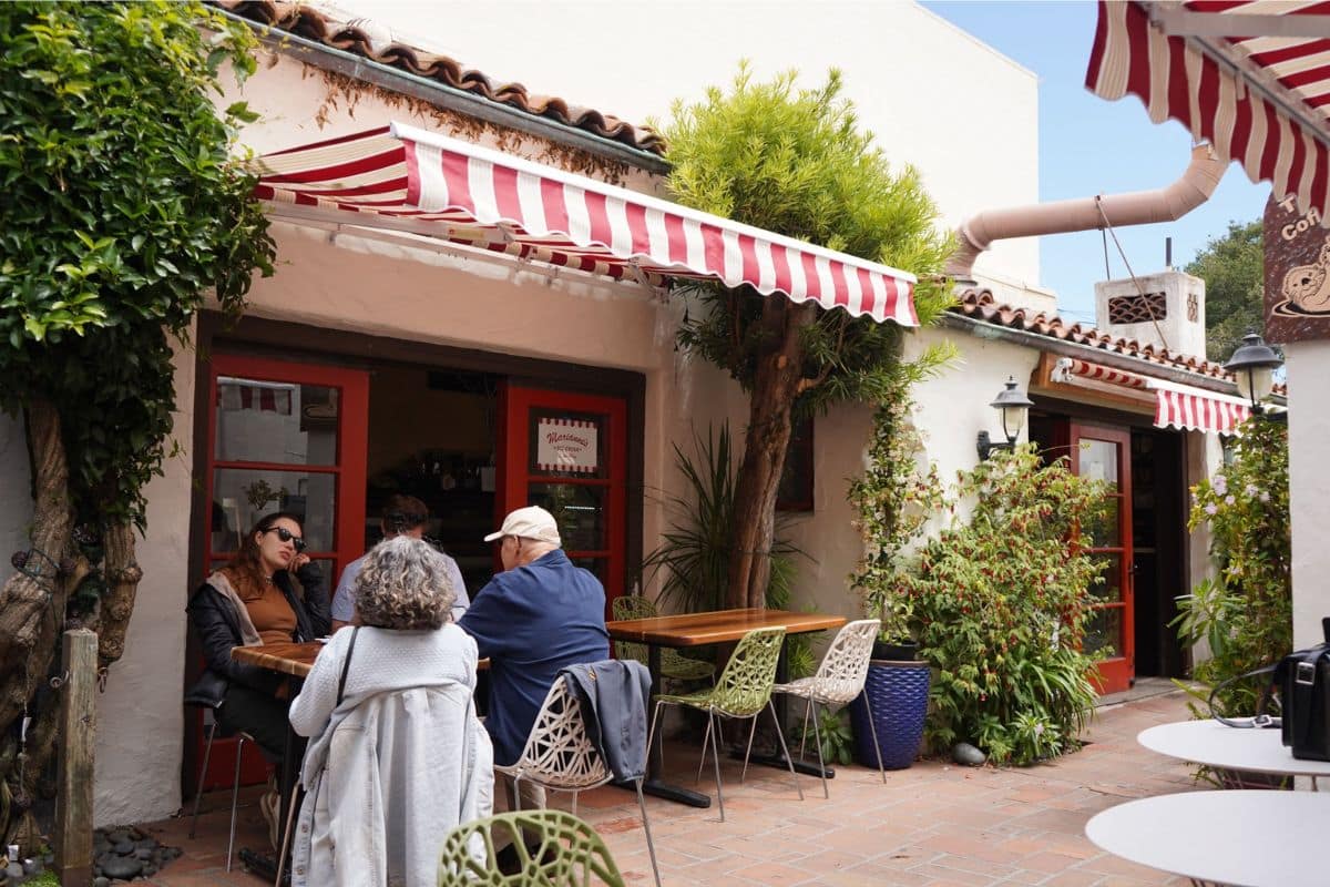 Carmel-by-the-Sea Village Café | Go With The Family Outdoor café in the charming village of Carmel-by-the-Sea, California