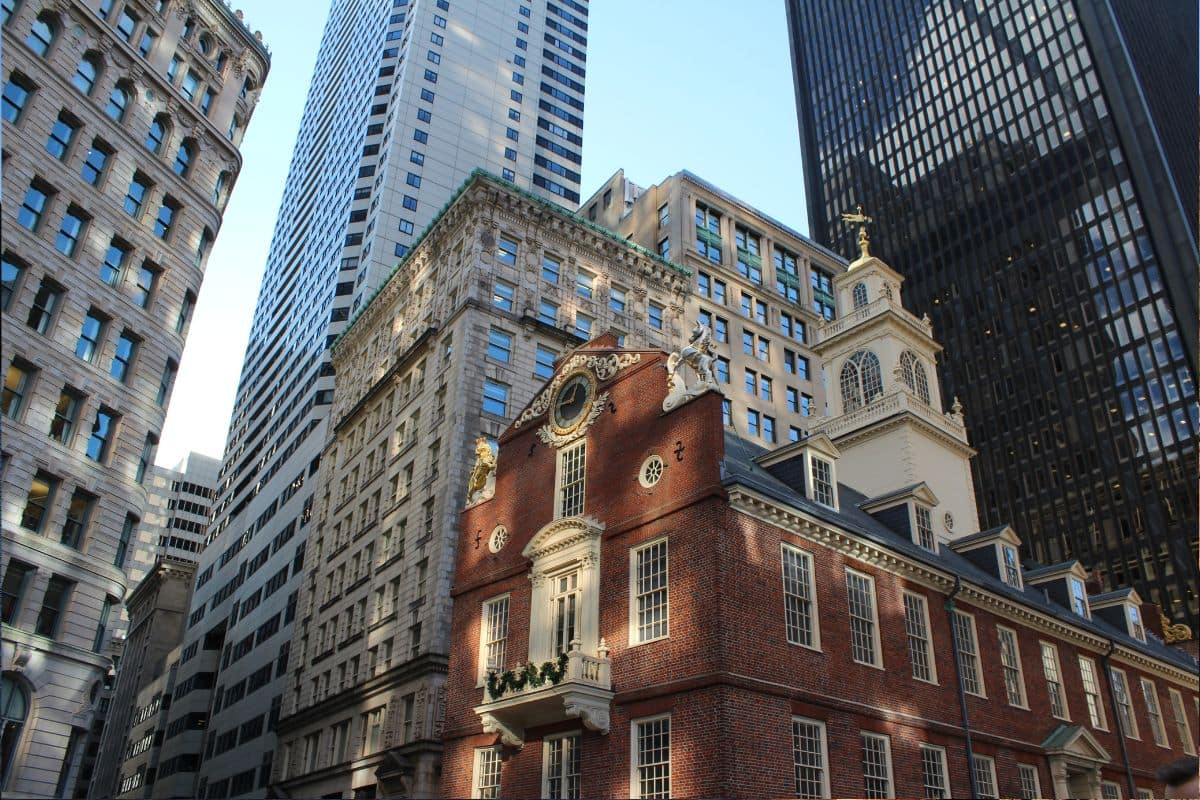 Old State House on Boston's Freedom Trail | Go With The Family Historic Old State House along the Freedom Trail surrounded by modern buildings in Boston