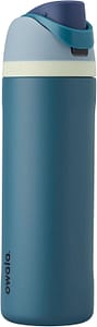 Reusable Water Bottle for Family Travels | Go With The Family Reusable insulated water bottle for family travel, road trips, airports, and beach vacations